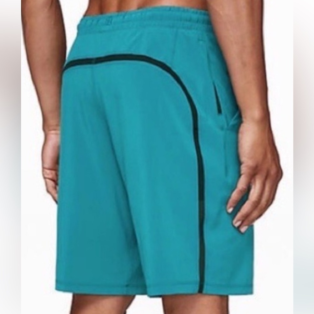 Lululemon Shorts Mens Teal Blue - Pace Breaker - Boxer Length Lining - Gym